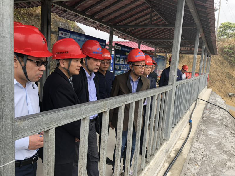 陈兴俊副总经理一行查看霍口水库工程现场.png